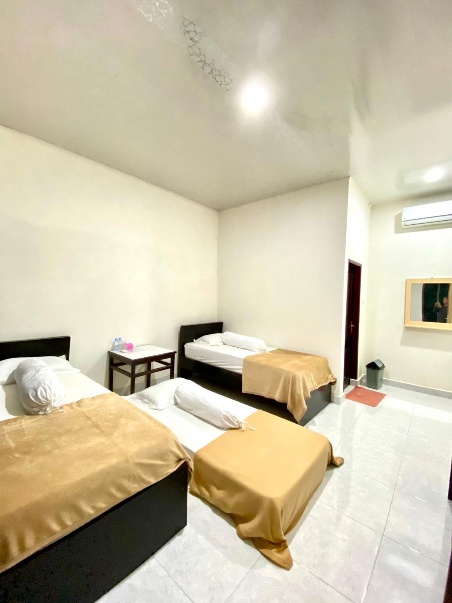 Amadeo Guest House Ratodena エクステリア 写真
